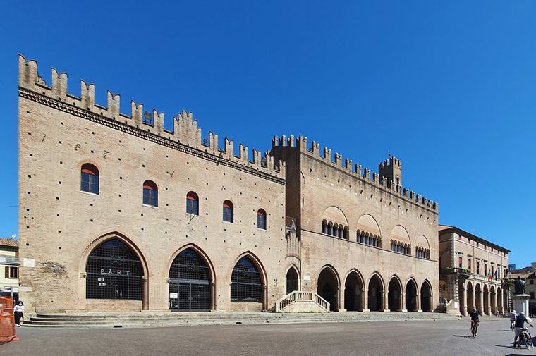 Rimini, approvato l’atto di indirizzo per il bilancio 2027-2029: priorità a turismo, sicurezza e casa